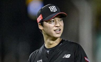 엄상백.jpg